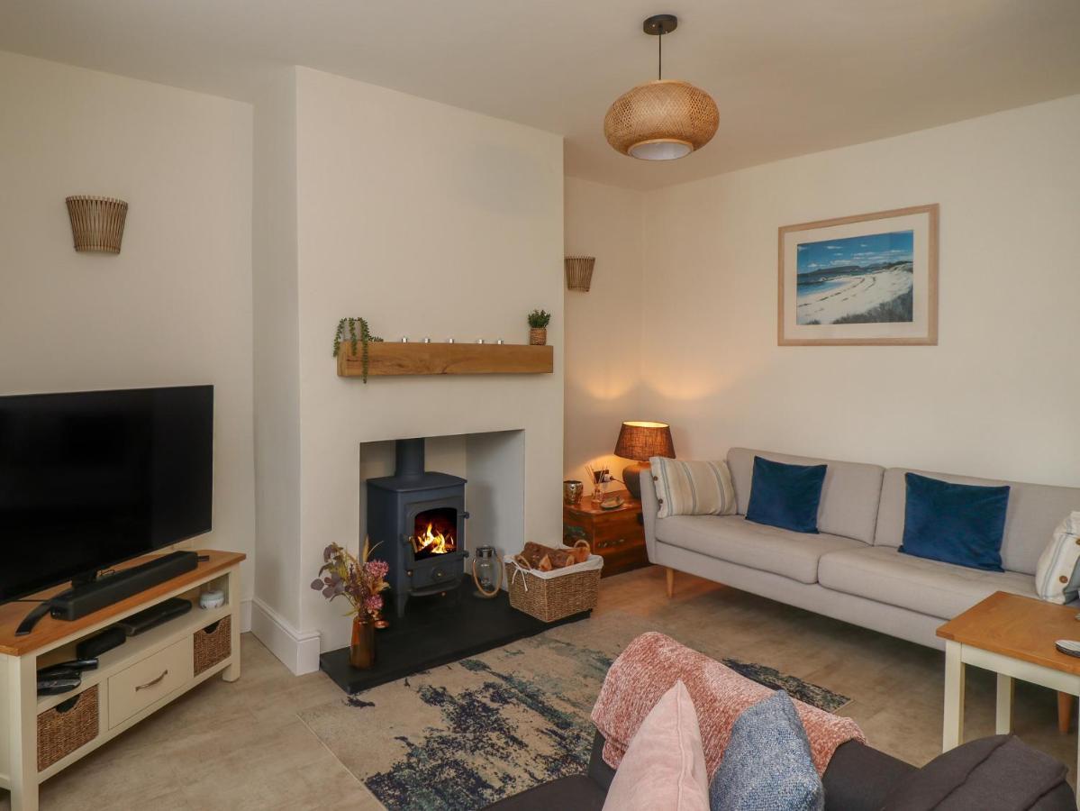 Charlotte'S Cottage Seahouses Exterior foto