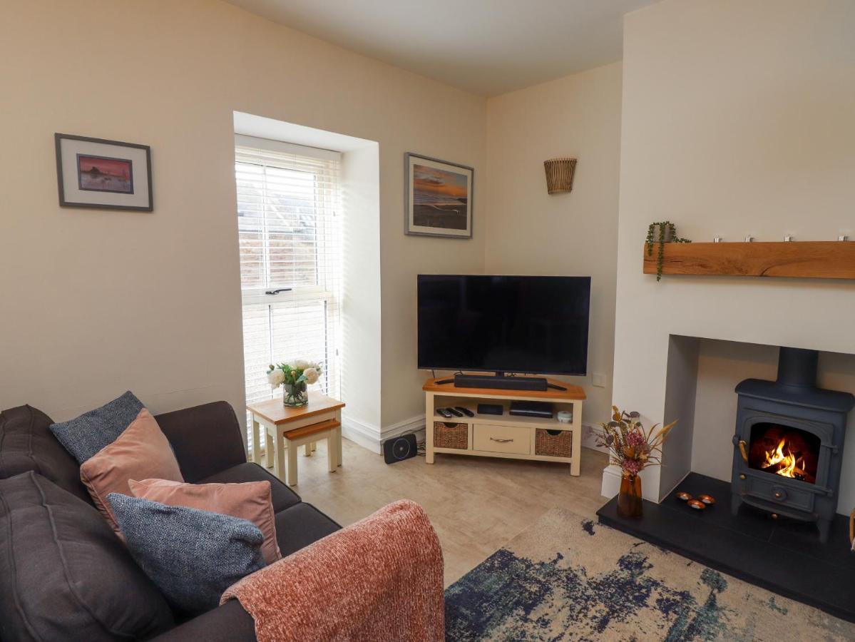 Charlotte'S Cottage Seahouses Exterior foto